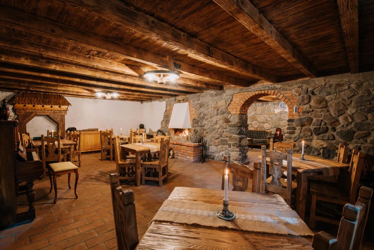 Molnos Kuria Pension Corund  Exterior foto